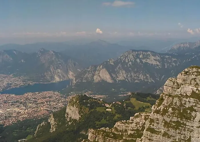 Casa Zia Luisa דירה לקו